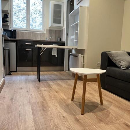 Studio Neuf Entierement Equipe Et Bien Situe. Apartment Paris Exterior photo
